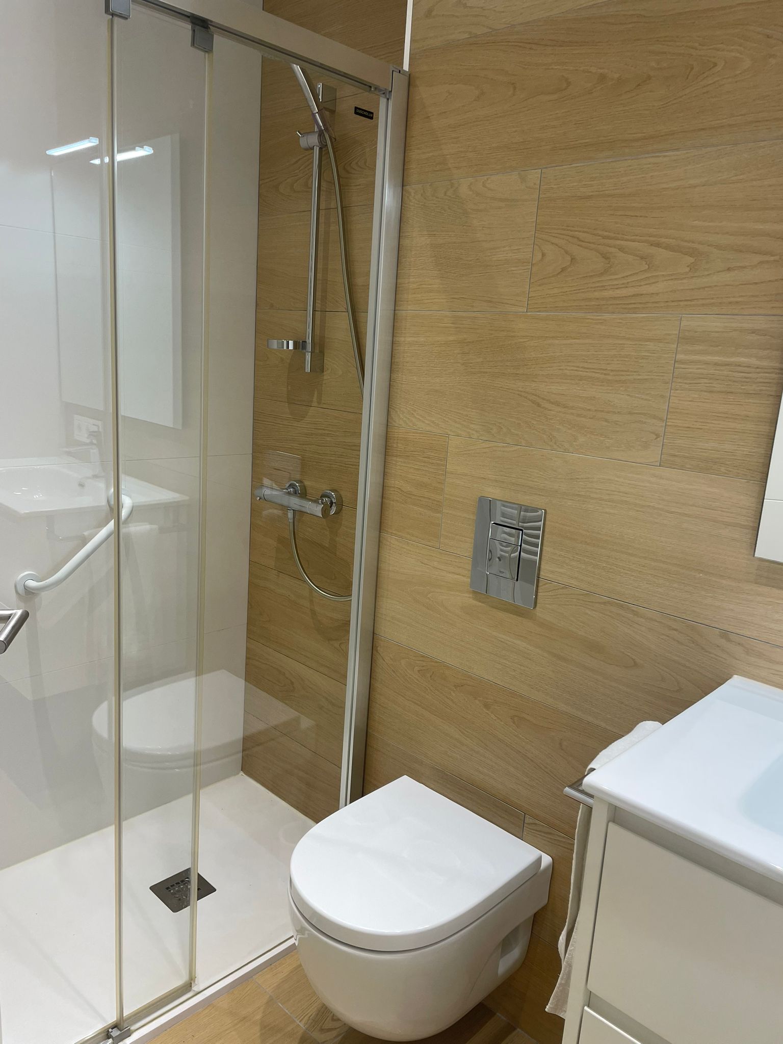 0bbacc97-0eb9-4c9a-af1b-19050ead7443