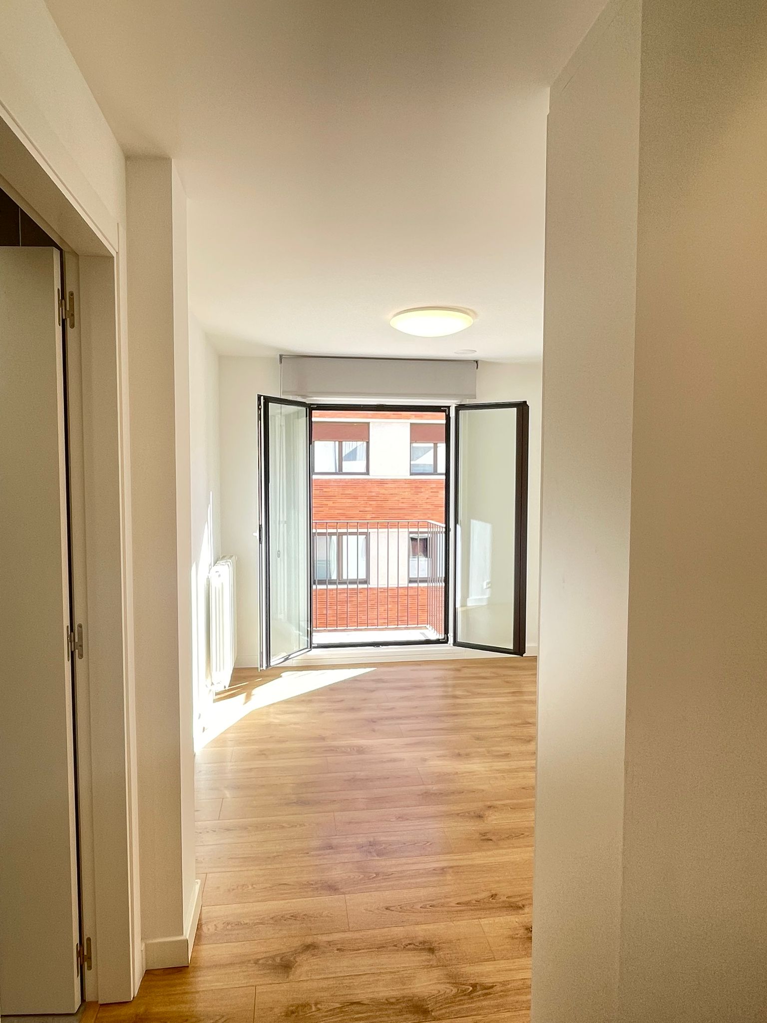 WhatsApp Image 2025-11-27 at 15.54.42