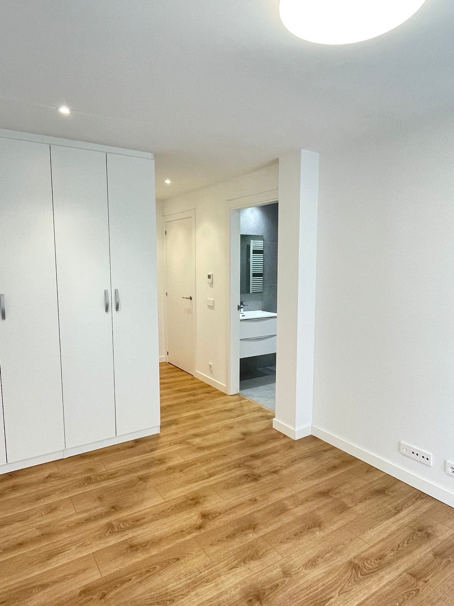 WhatsApp Image 2025-11-28 at 07.48.13