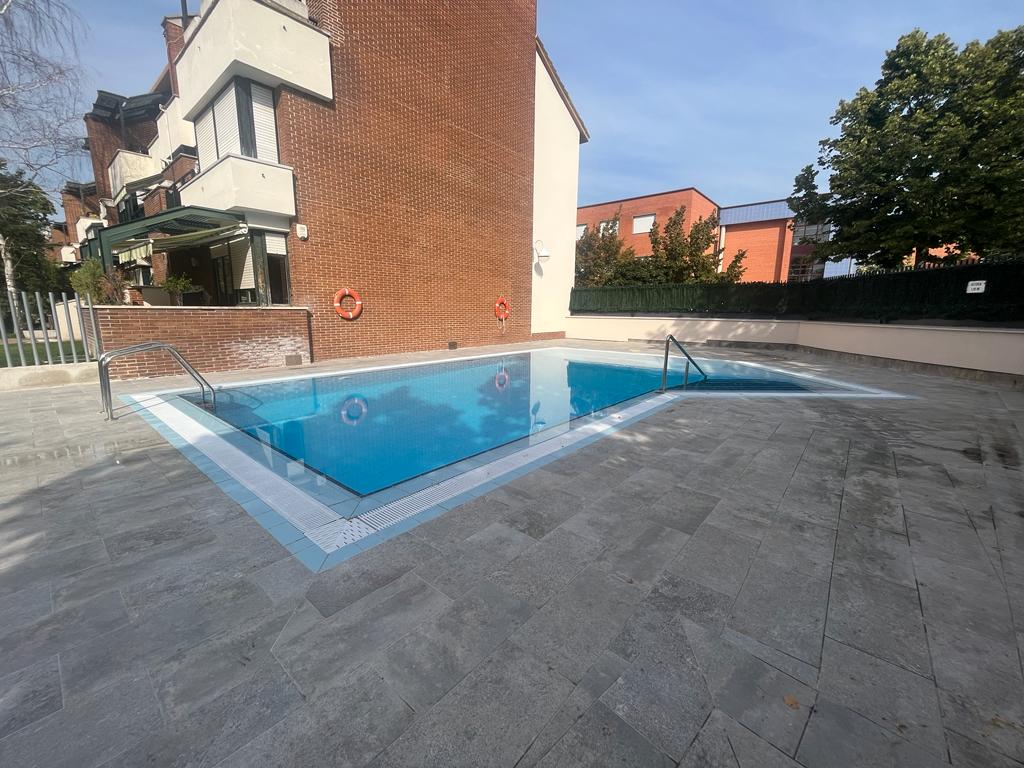 WhatsApp Image 2025-12-11 at 09.28.43 (2)