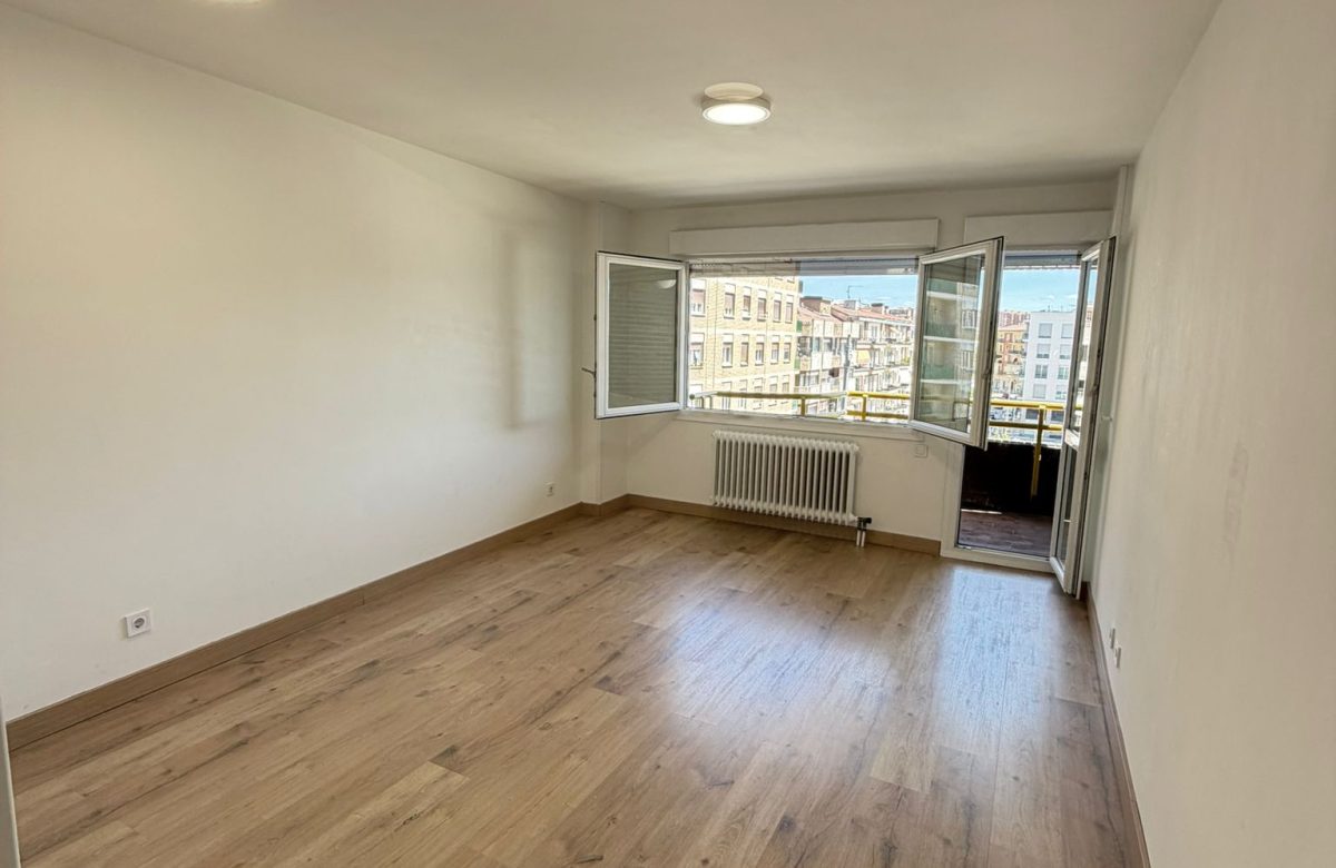 WhatsApp Image 2026-04-17 at 08.33.47 (1)